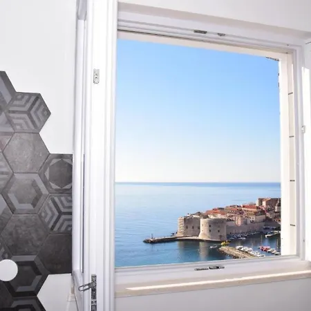 公寓 87级楼梯公寓 *