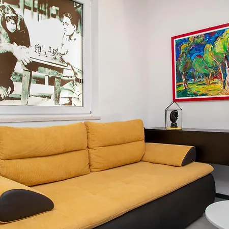 Apartman 87 Stairs *