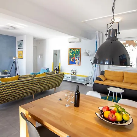 87级楼梯公寓 * 杜布罗夫尼克