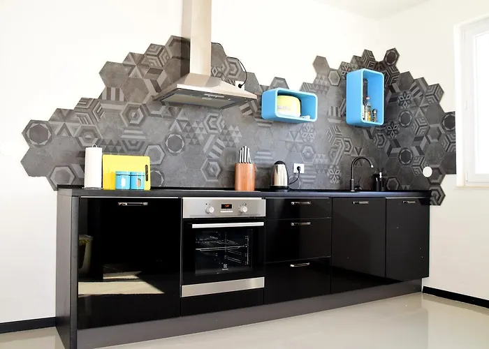 87 Stairs Apartman *